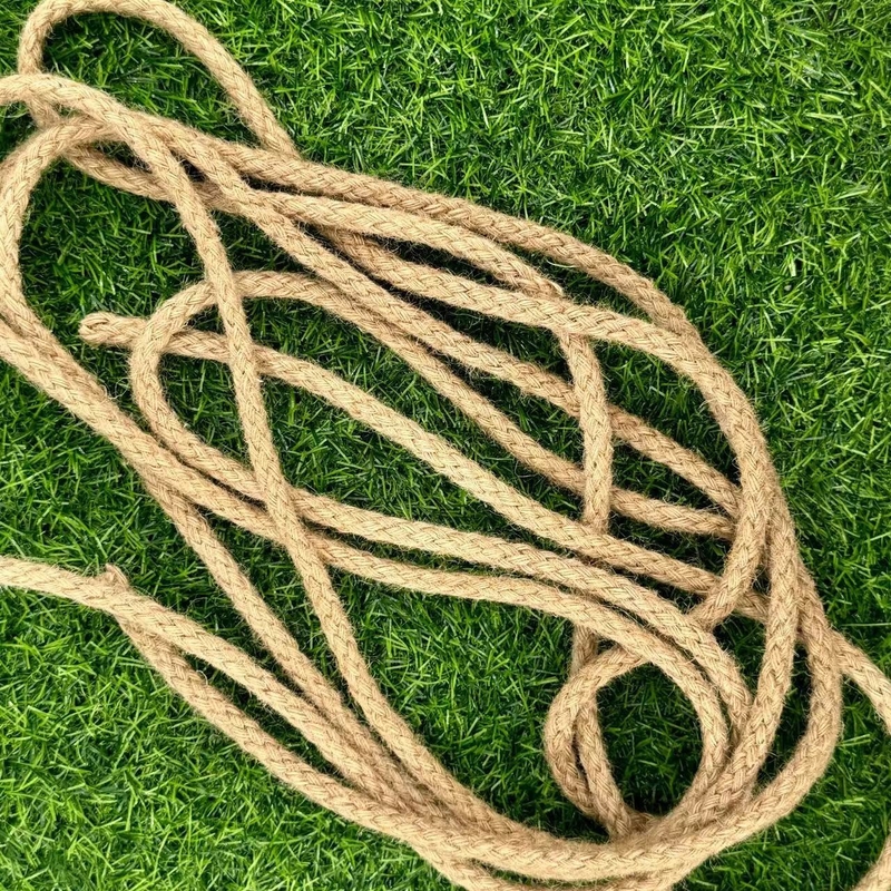 30 Years of Experience in Webbing Production for Customized Jute Rope and Belt Packaging