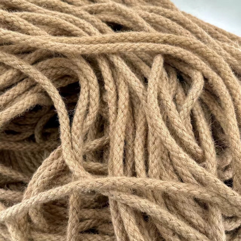 30 Years of Experience in Webbing Production for Customized Jute Rope and Belt Packaging